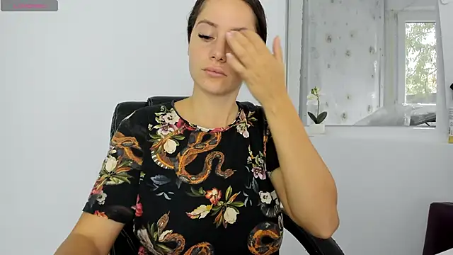 DiamondKay online show from October 2025 08:11:02 AM