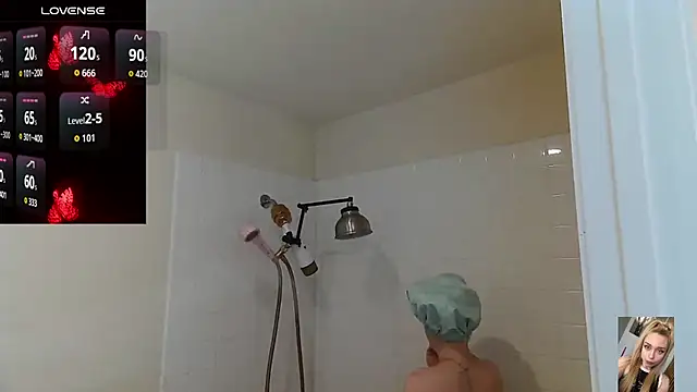 Snapshot of Blondiewithanass chatting on July 2026 06:56:02 PM Blondiewithanass online show from July 2026 06:56:02 PM