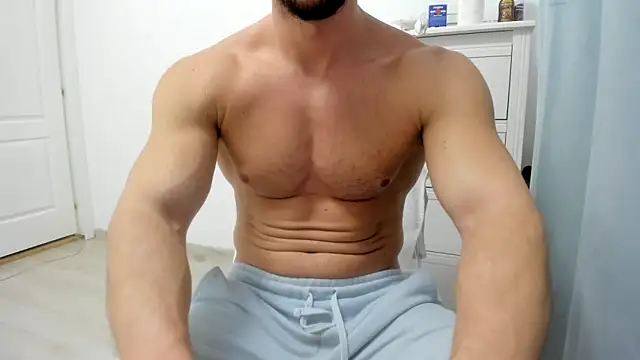 woolfiie online show from February 2025 08:15:01 PM