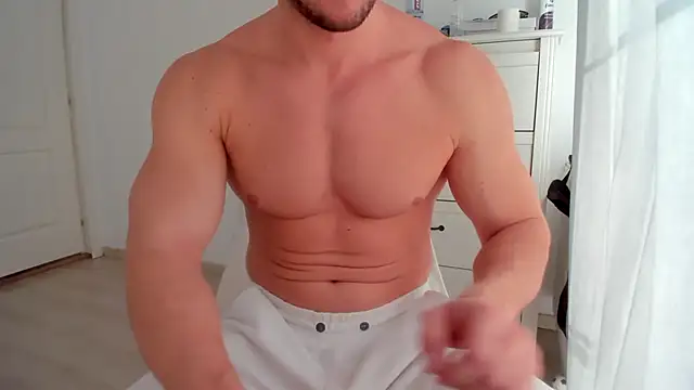 woolfiie online show from February 2025 08:39:02 AM