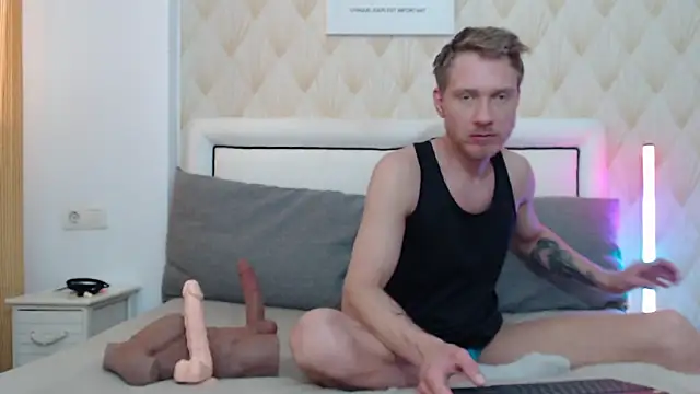 JessicaSteve online show from March 2026 09:37:01 AM