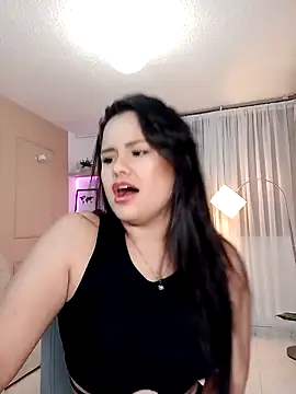 missvale online show from January 2025 12:14:02 AM