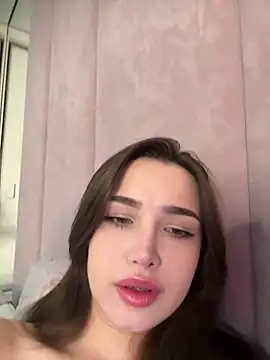 stefannichka online show from February 2025 07:49:01 PM