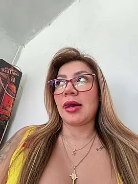 Snapshot of DIANITA_1988 chatting on July 2026 07:07:02 PM DIANITA 1988 online show from July 2026 07:07:02 PM