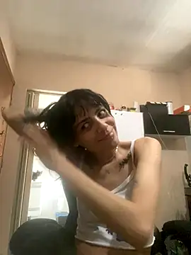 Snapshot of Sarah-safada chatting on November 2025 05:13:02 PM Sarah-safada online show from November 2025 05:13:02 PM