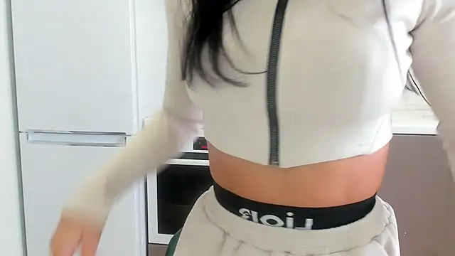 Your Masha online show from November 2025 07:28:01 AM