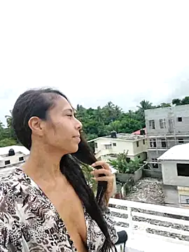 Snapshot of Luna-Natural chatting on February 2026 06:59:02 PM Luna-Natural online show from February 2026 06:59:02 PM