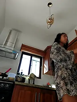 Snapshot of Luna-Natural chatting on February 2026 02:02:01 PM Luna-Natural online show from February 2026 02:02:01 PM