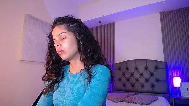 ximena diaz online show from March 2025 07:29:02 PM