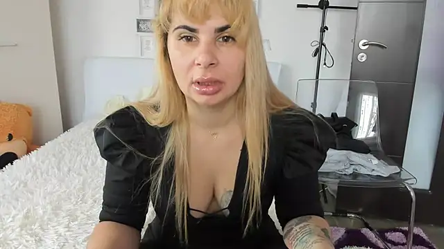 sweetemy4u online show from January 2025 09:26:01 AM