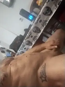 trucker1979 online show from November 2025 07:15:02 PM