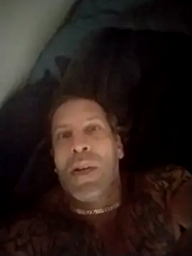 trucker1979 online show from November 2025 07:46:02 PM