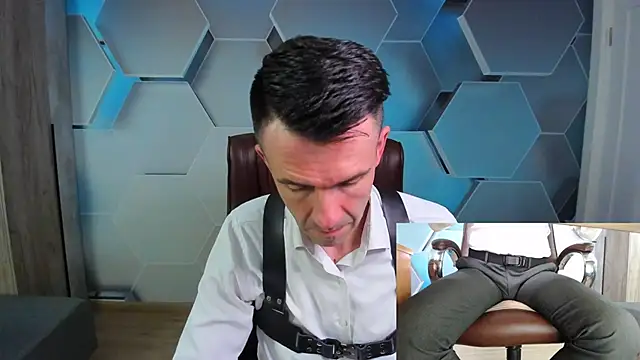 SteveTiger online show from April 2026 01:27:02 PM