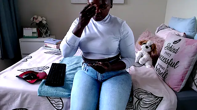 Snapshot of FitSelina66 chatting on July 2026 08:39:02 AM FitSelina66 online show from July 2026 08:39:02 AM
