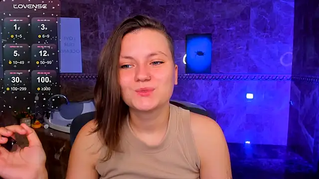 Snapshot of MelindaTin chatting on July 2026 01:34:02 AM MelindaTin online show from July 2026 01:34:02 AM