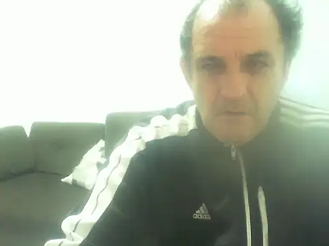 Snapshot of ConradinhoBR50 chatting on May 2026 10:06:01 PM ConradinhoBR50 online show from May 2026 10:06:01 PM