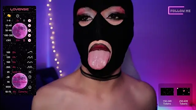 Snapshot of Bigfemblue chatting on January 2025 02:41:01 AM Bigfemblue online show from January 2025 02:41:01 AM