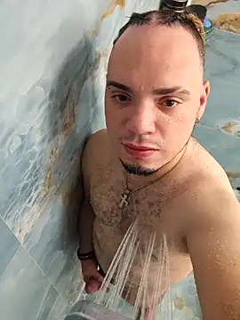 latinoflpr online show from October 2025 12:22:01 AM