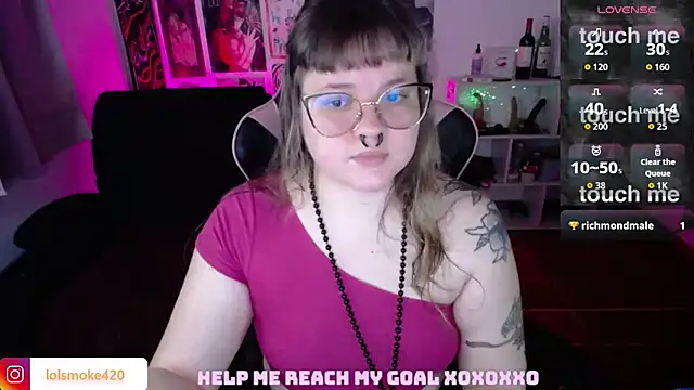 Snapshot of Bdsm_and_fries chatting on July 2026 03:38:02 PM Bdsm and fries online show from July 2026 03:38:02 PM