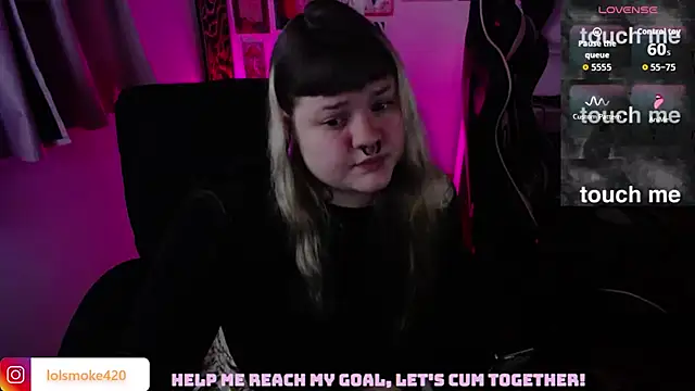 Snapshot of Bdsm_and_fries chatting on July 2026 01:52:01 PM Bdsm and fries online show from July 2026 01:52:01 PM