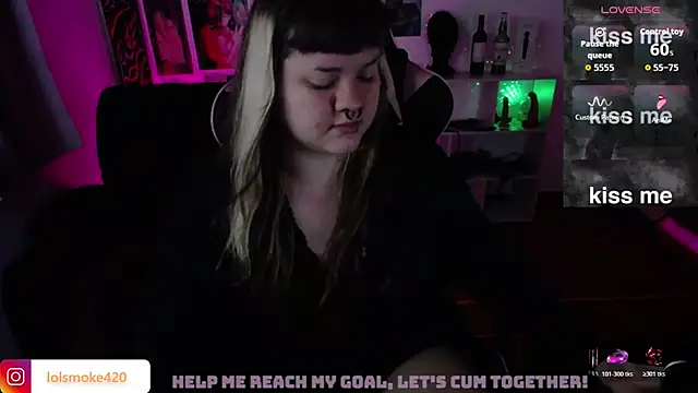 Snapshot of Bdsm_and_fries chatting on July 2026 09:38:01 AM Bdsm and fries online show from July 2026 09:38:01 AM