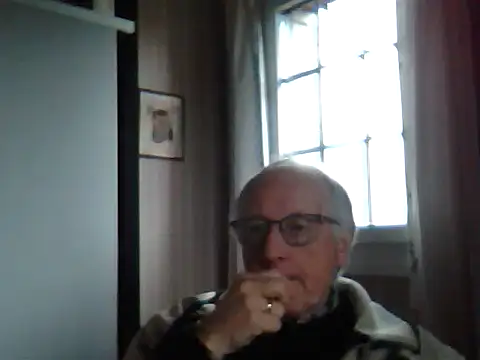 Snapshot of johnjohn622662 chatting on February 2025 02:14:02 PM johnjohn622662 online show from February 2025 02:14:02 PM