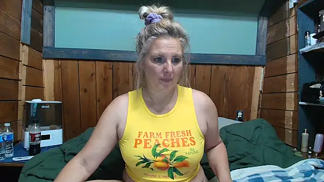 lisaxlovexxx online show from February 2026 07:35:01 PM