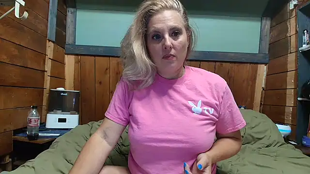 lisaxlovexxx online show from June 2026 08:06:01 PM