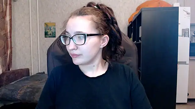 AnKey Rayah online show from December 2025 08:25:01 PM