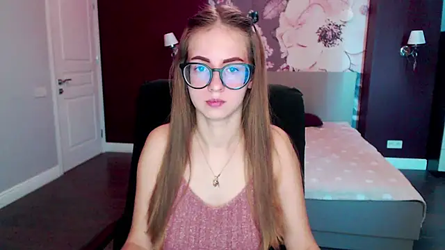 AliceAdams online show from March 2025 07:14:01 AM