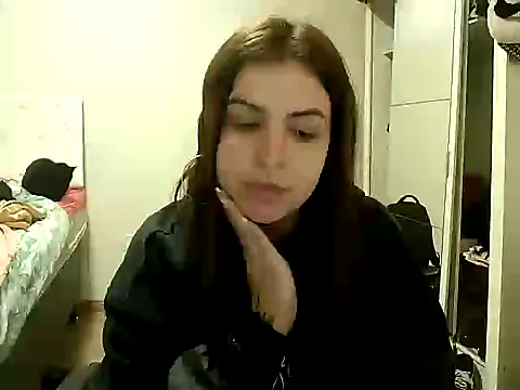 chelbyy online show from May 2026 10:05:02 PM