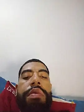 Snapshot of Aroon_Stonne chatting on November 2025 06:24:02 AM Aroon Stonne online show from November 2025 06:24:02 AM