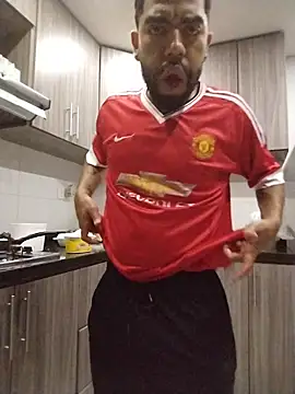 Aroon Stonne online show from December 2025 04:44:02 AM