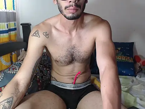 alisterxxx online show from November 2025 06:19:01 PM