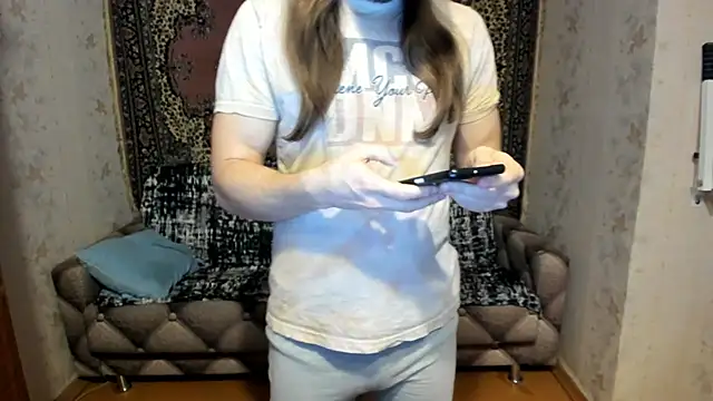 Marrymepls online show from March 2025 04:52:02 PM