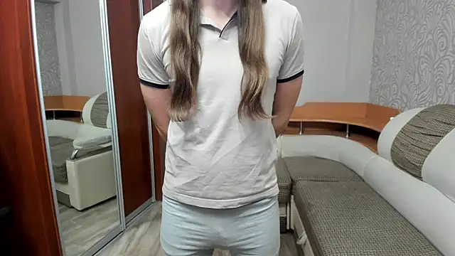 Marrymepls online show from October 2025 06:28:01 PM