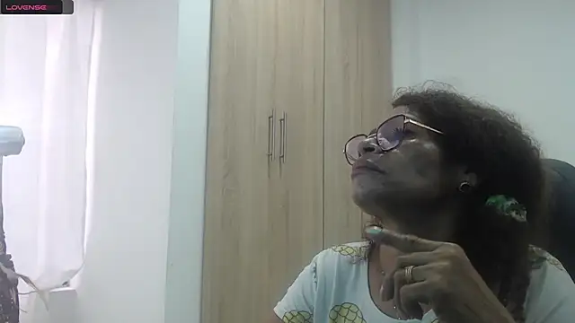 BustyMilf  online show from January 2025 11:28:01 AM