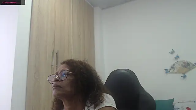 BustyMilf  online show from January 2025 11:56:02 AM