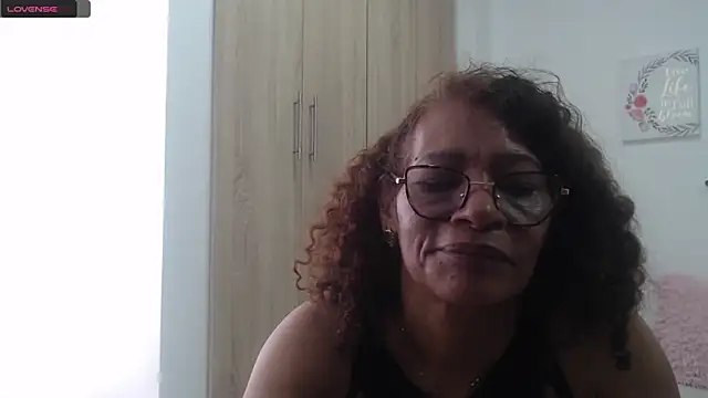 BustyMilf  online show from February 2025 06:04:02 PM