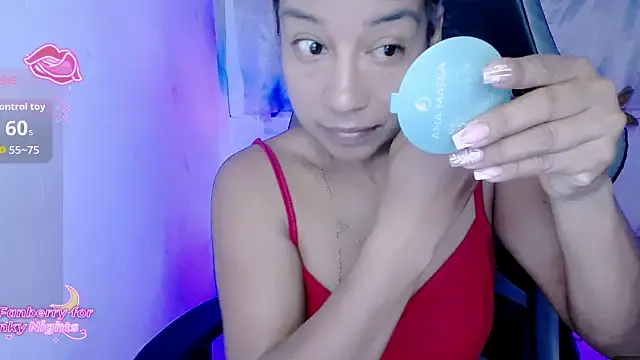 ninatiny online show from November 2025 09:11:01 AM