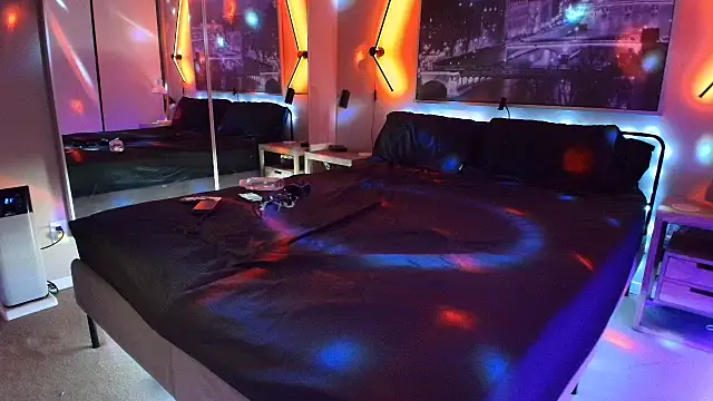 MikyFoxx online show from January 2026 06:51:02 AM