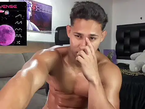 BenjaminCooperk online show from March 2025 11:17:01 AM