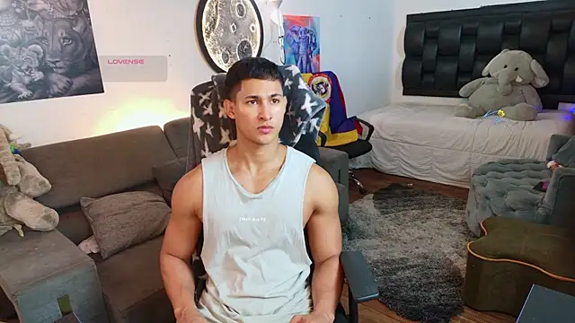 BenjaminCooperk online show from July 2026 04:05:01 AM