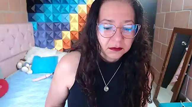 katifoxx online show from March 2025 03:12:02 PM