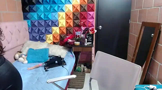 katifoxx online show from March 2025 05:07:01 PM