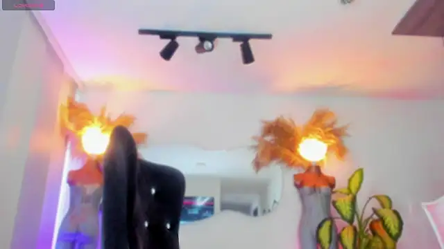 Angel Peach online show from October 2025 02:10:01 PM