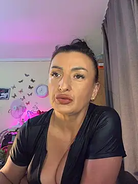 Snapshot of Hotangel75 chatting on July 2026 05:58:01 AM Hotangel75 online show from July 2026 05:58:01 AM
