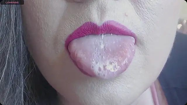 Lady Adrianna online show from January 2025 11:06:02 PM