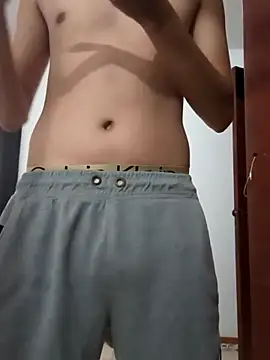 joanpinzon online show from February 2026 03:19:01 PM