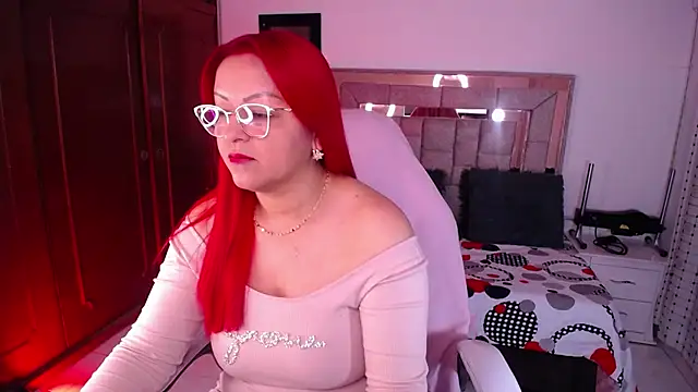 Snapshot of salomecastro_ chatting on November 2025 02:55:02 AM salomecastro online show from November 2025 02:55:02 AM